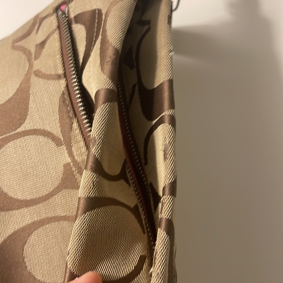 Coach signature medium boho bag - Picture 7 of 8